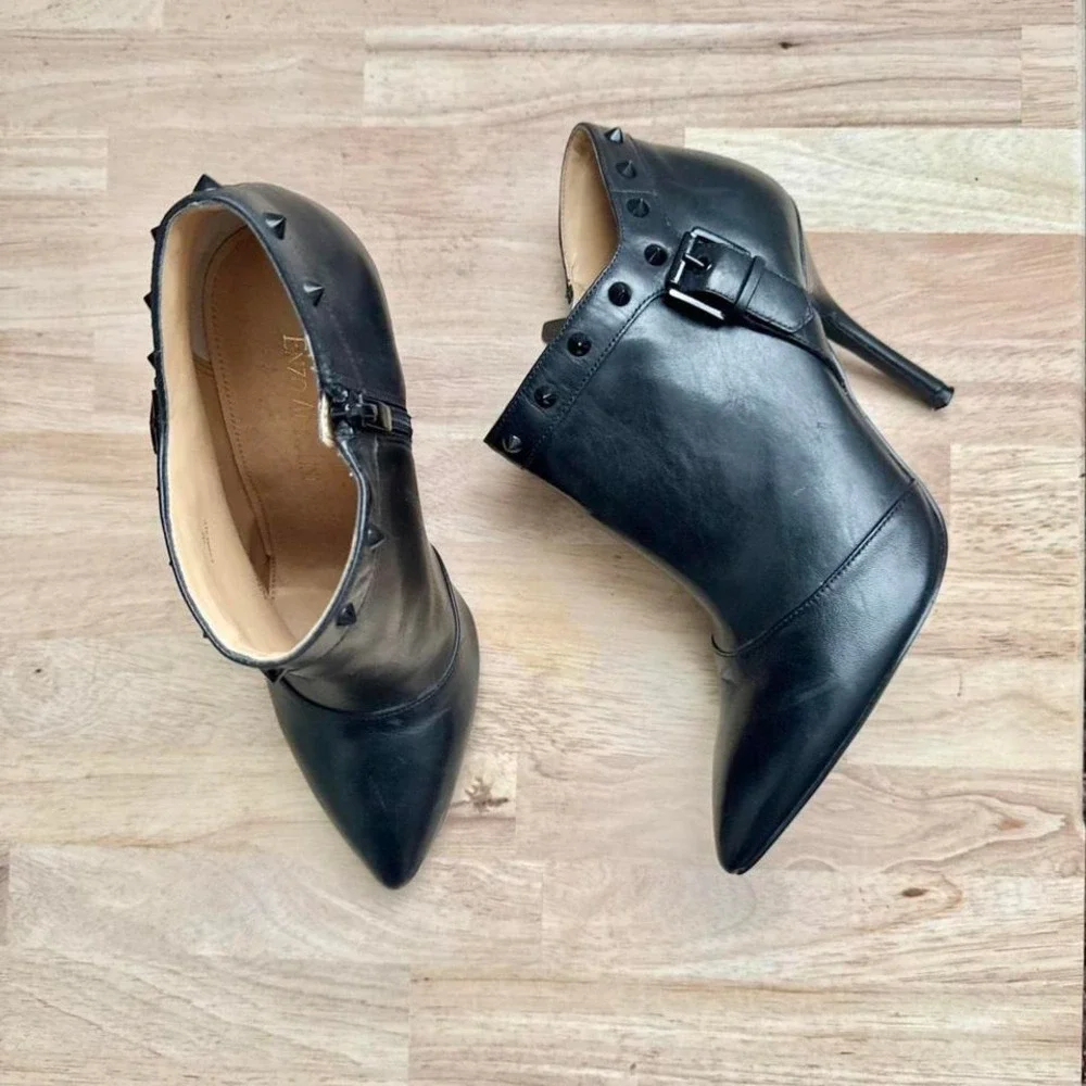 Black leather stud ankle boot size‎ 7 stiletto genuine leather Enzo moto buckle